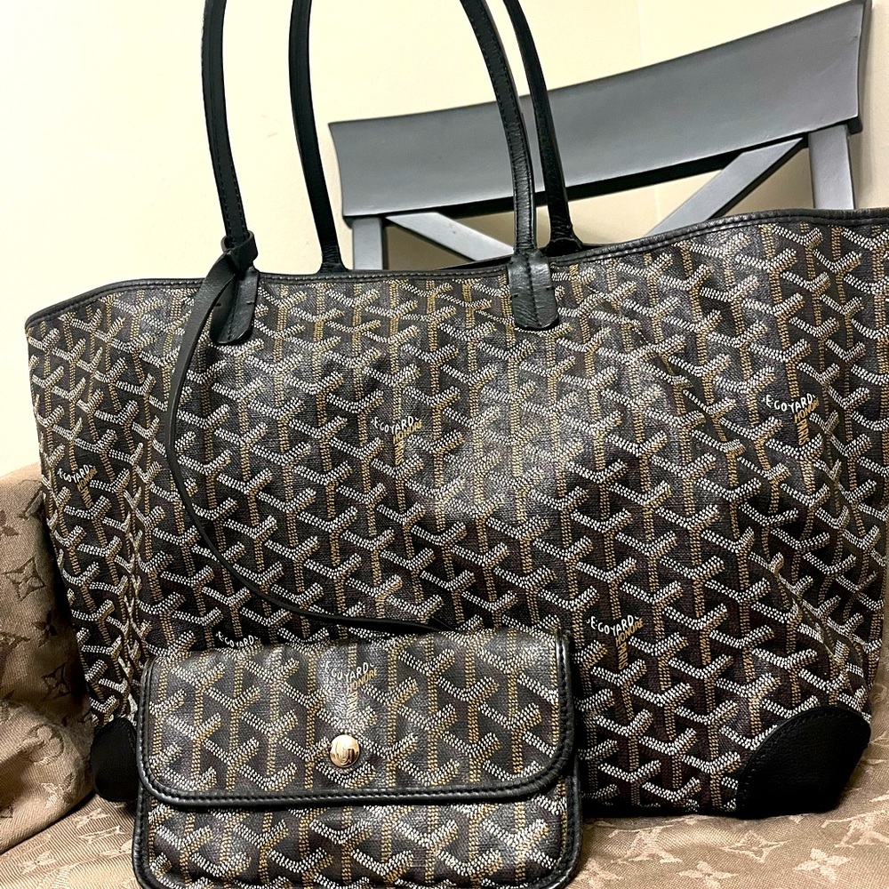 SOLD Goyard Goyardine Saint Louis PM w/pouch
